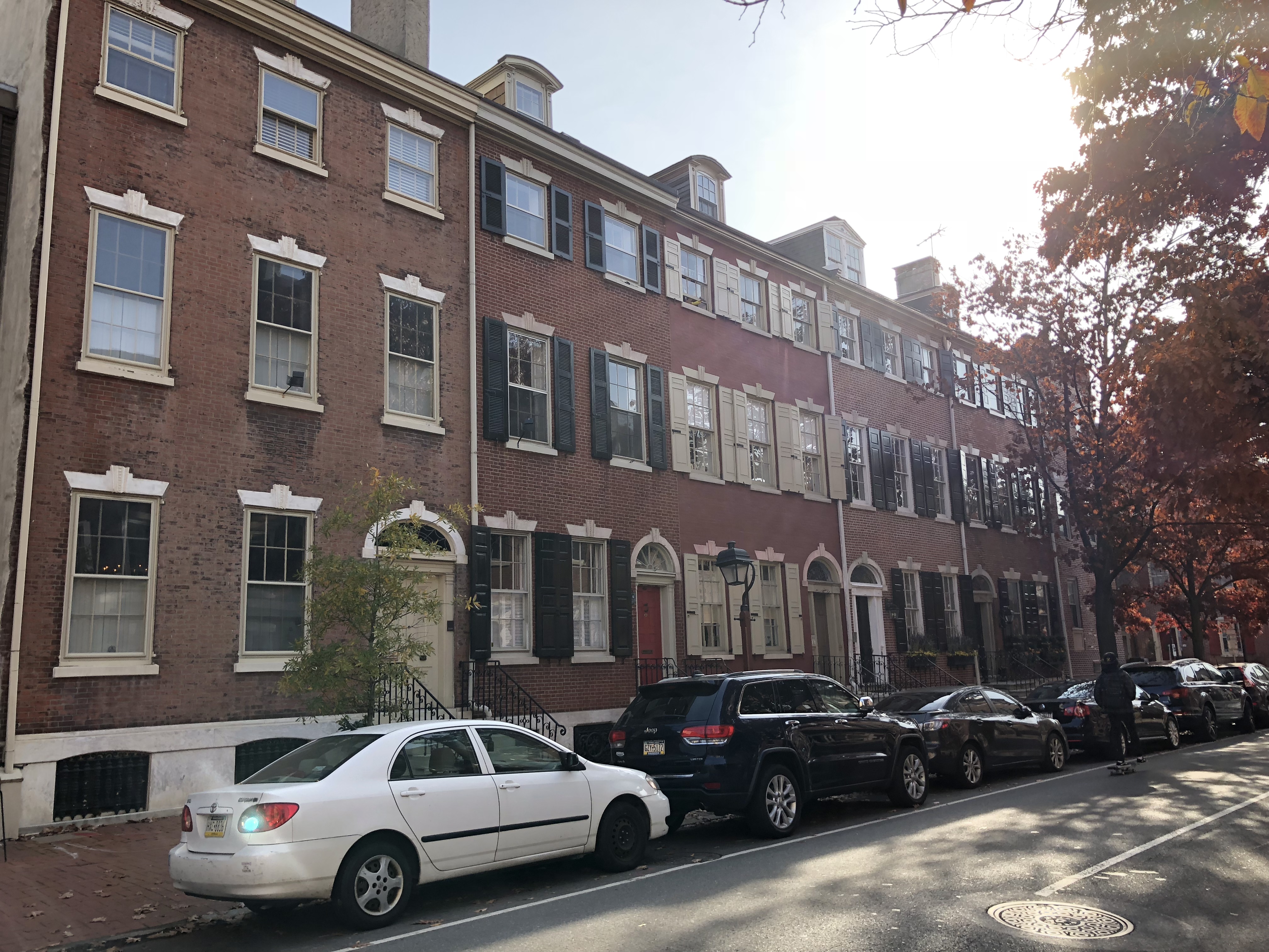 3EB09048-12BB-4324-980E-90A5B8CCFA73