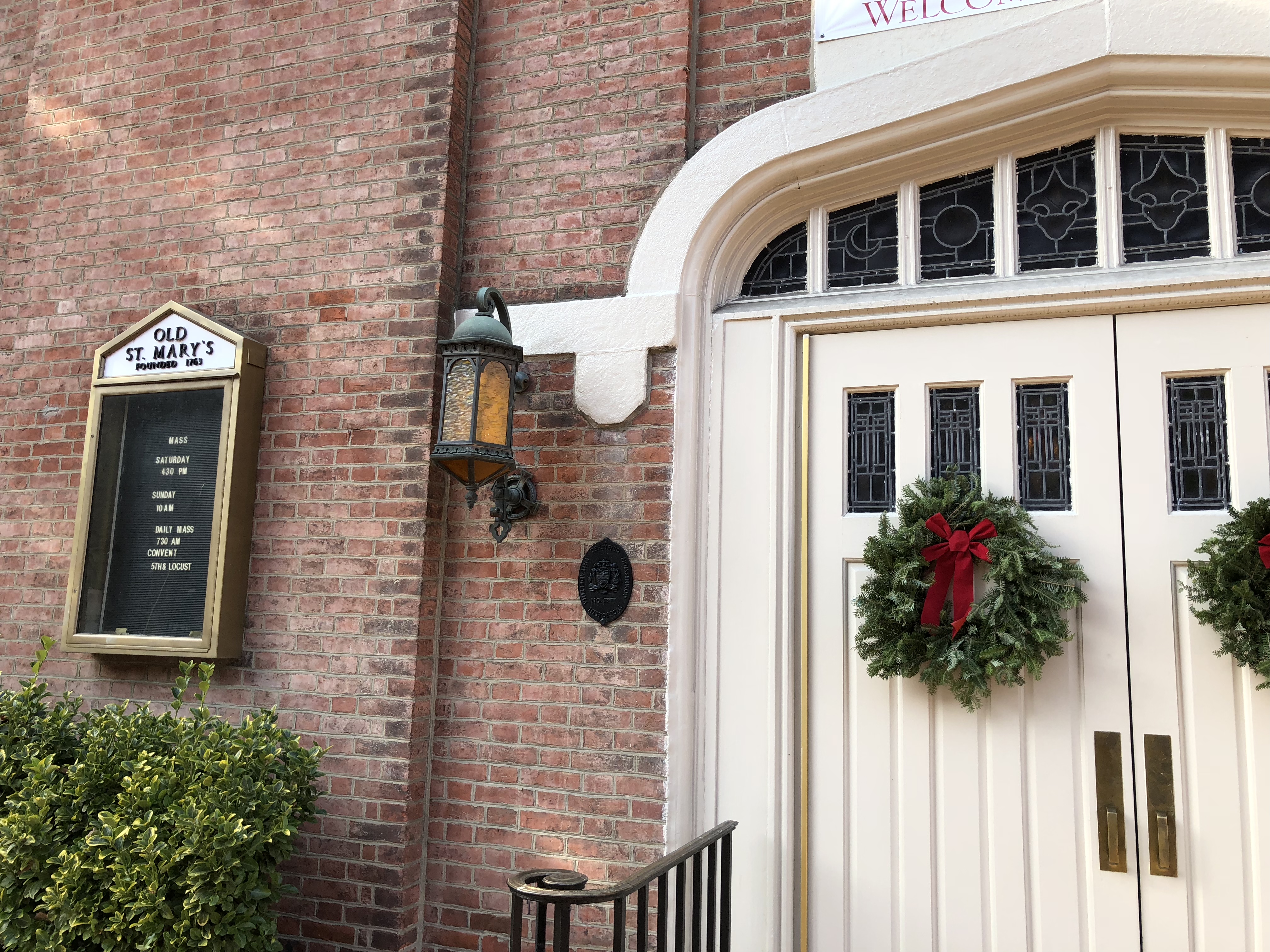 48F3B658-26BA-4E28-BDB5-9B2291B10A8A