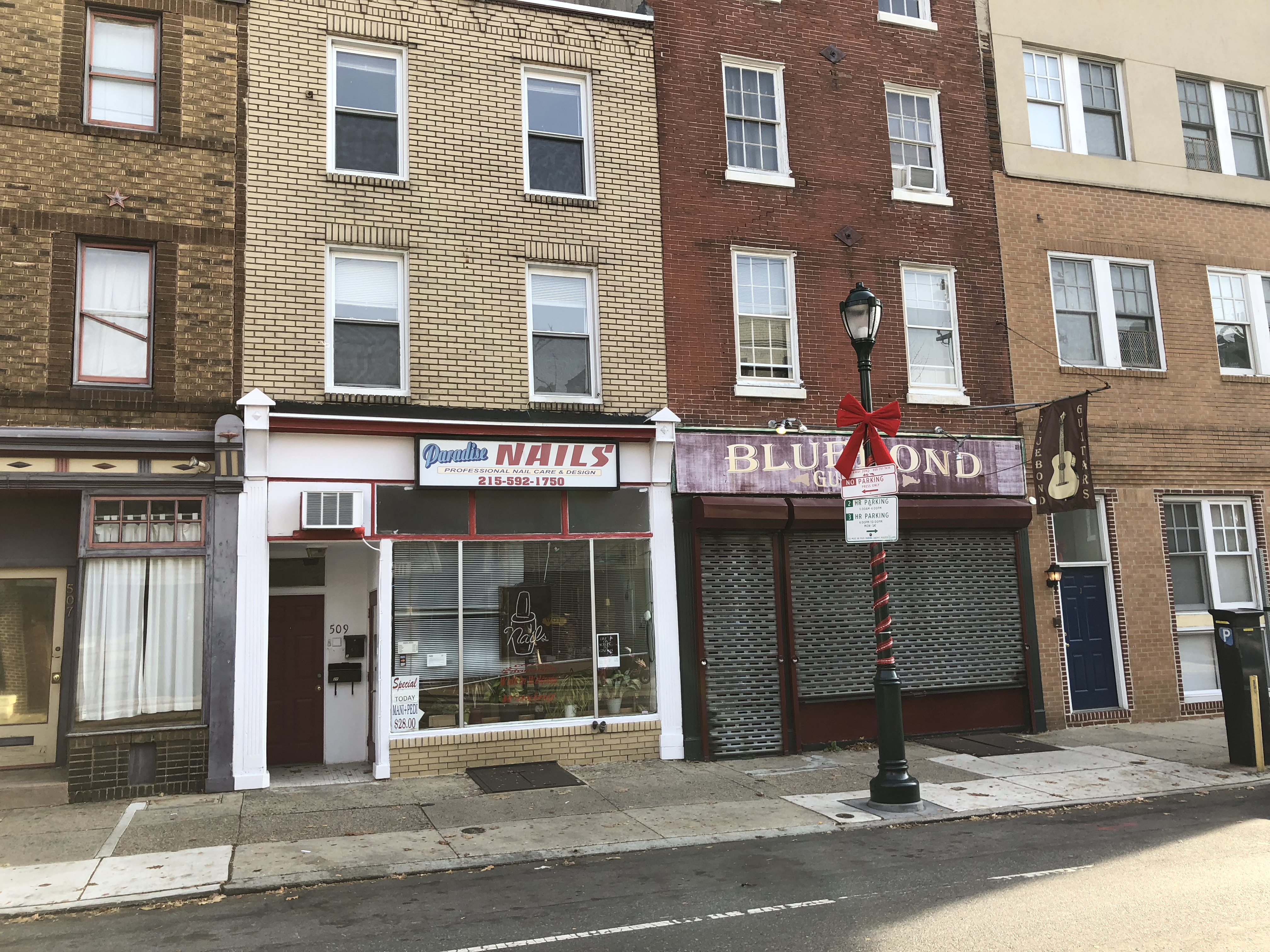 4B76D9F0-87C2-4B9B-9C86-7377250EDEF6